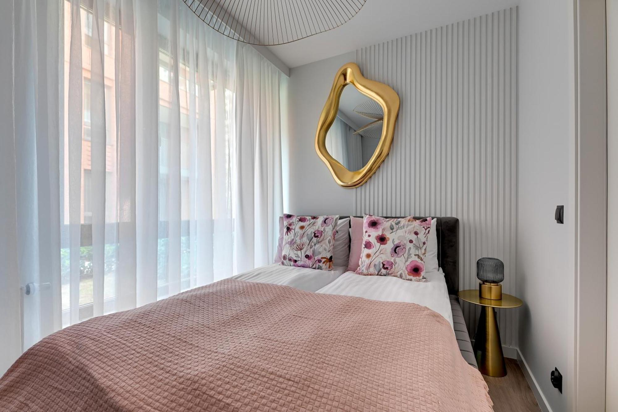 Scala 60H City Center Premium Apartments With Parking By Lion Apartments 그단스크 외부 사진