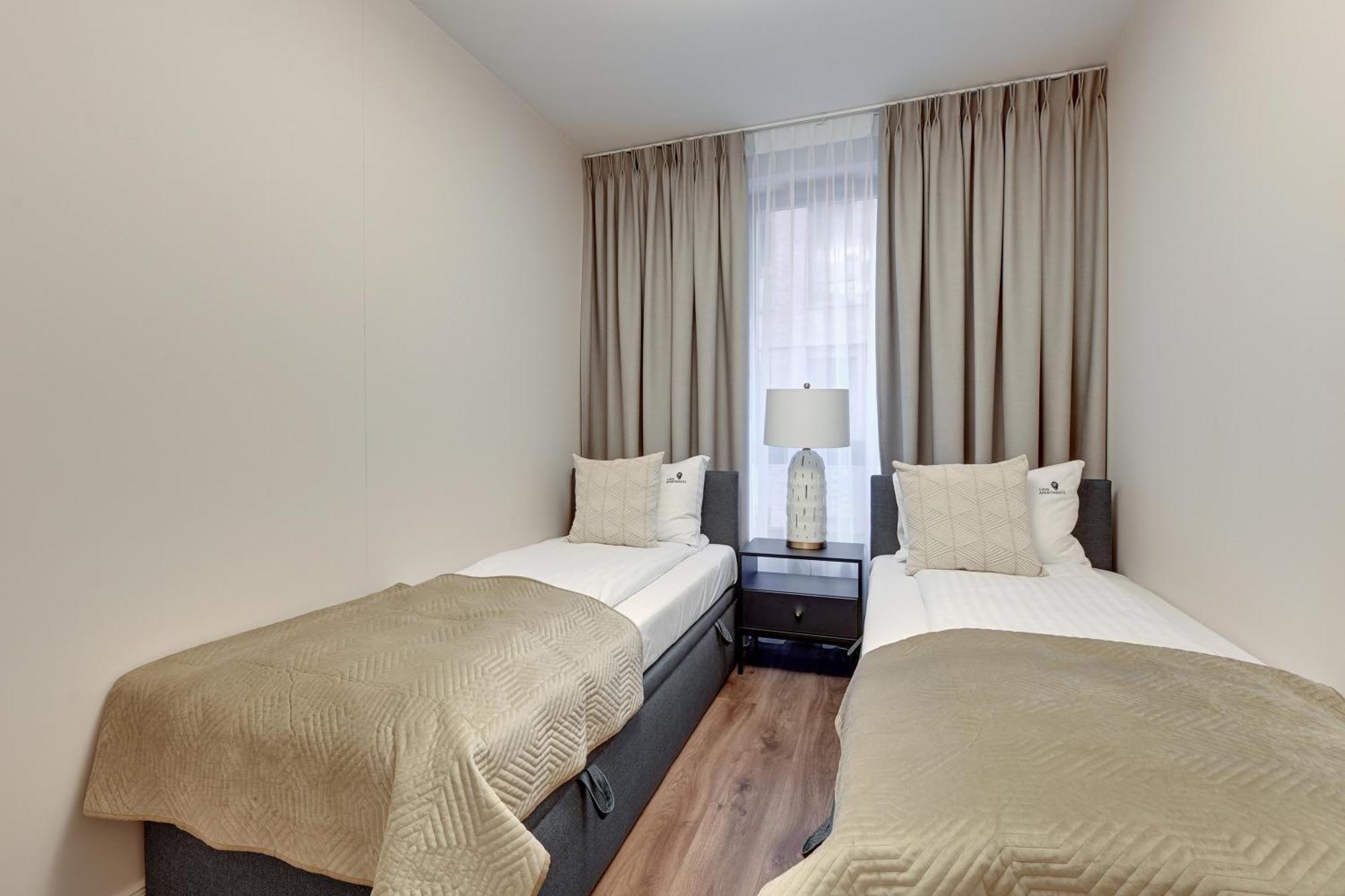Scala 60H City Center Premium Apartments With Parking By Lion Apartments 그단스크 외부 사진