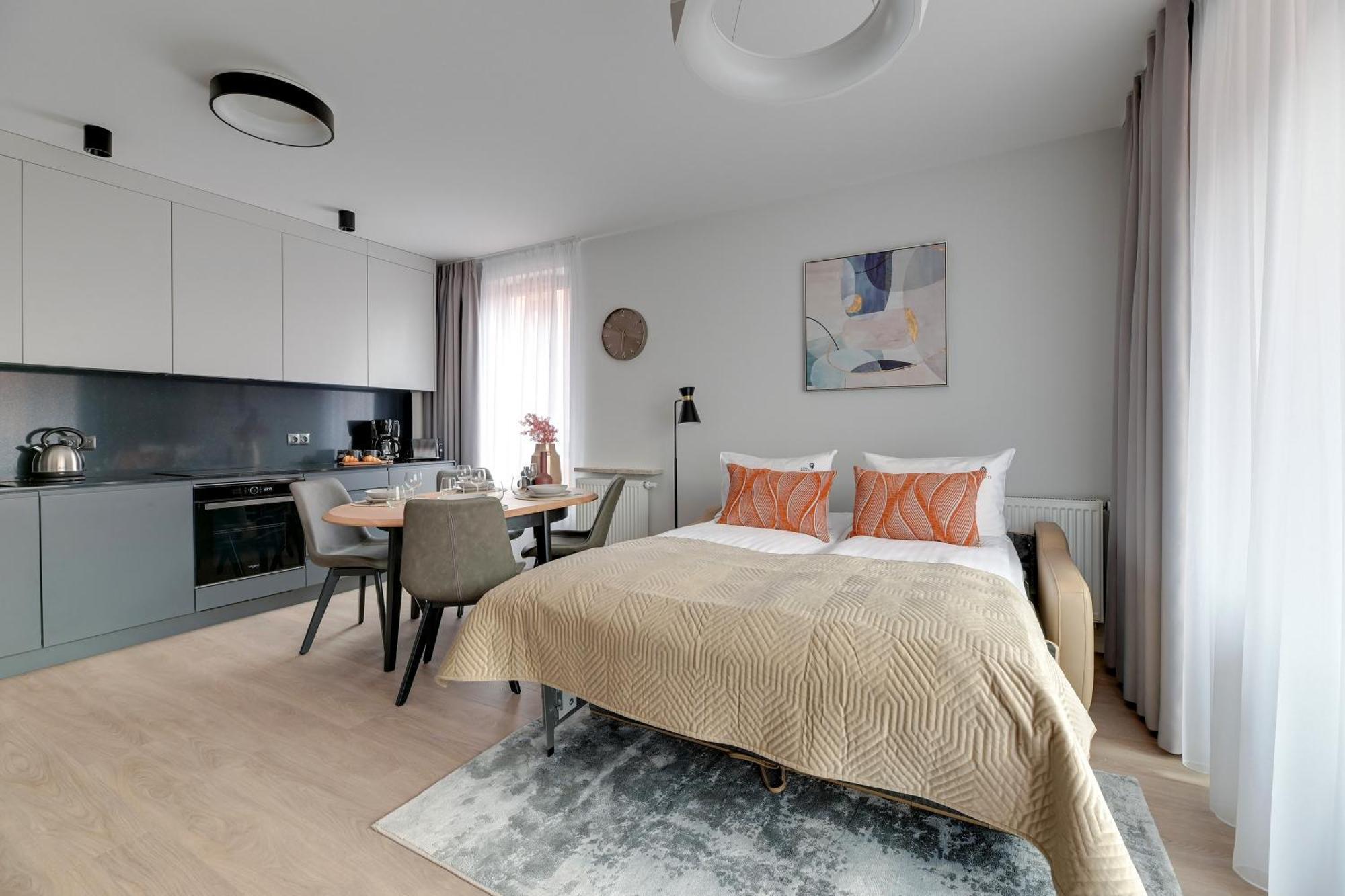 Scala 60H City Center Premium Apartments With Parking By Lion Apartments 그단스크 외부 사진
