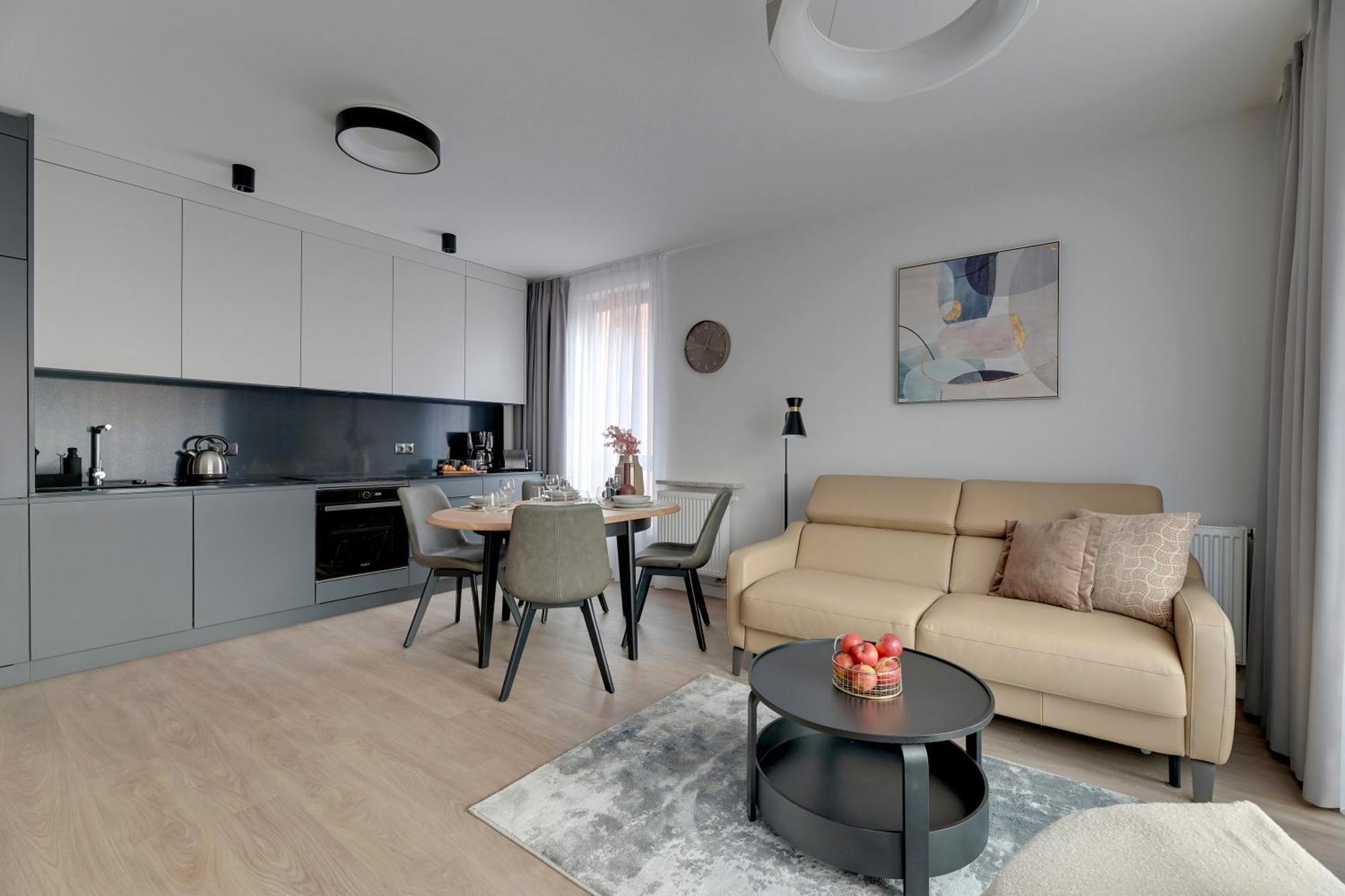 Scala 60H City Center Premium Apartments With Parking By Lion Apartments 그단스크 외부 사진