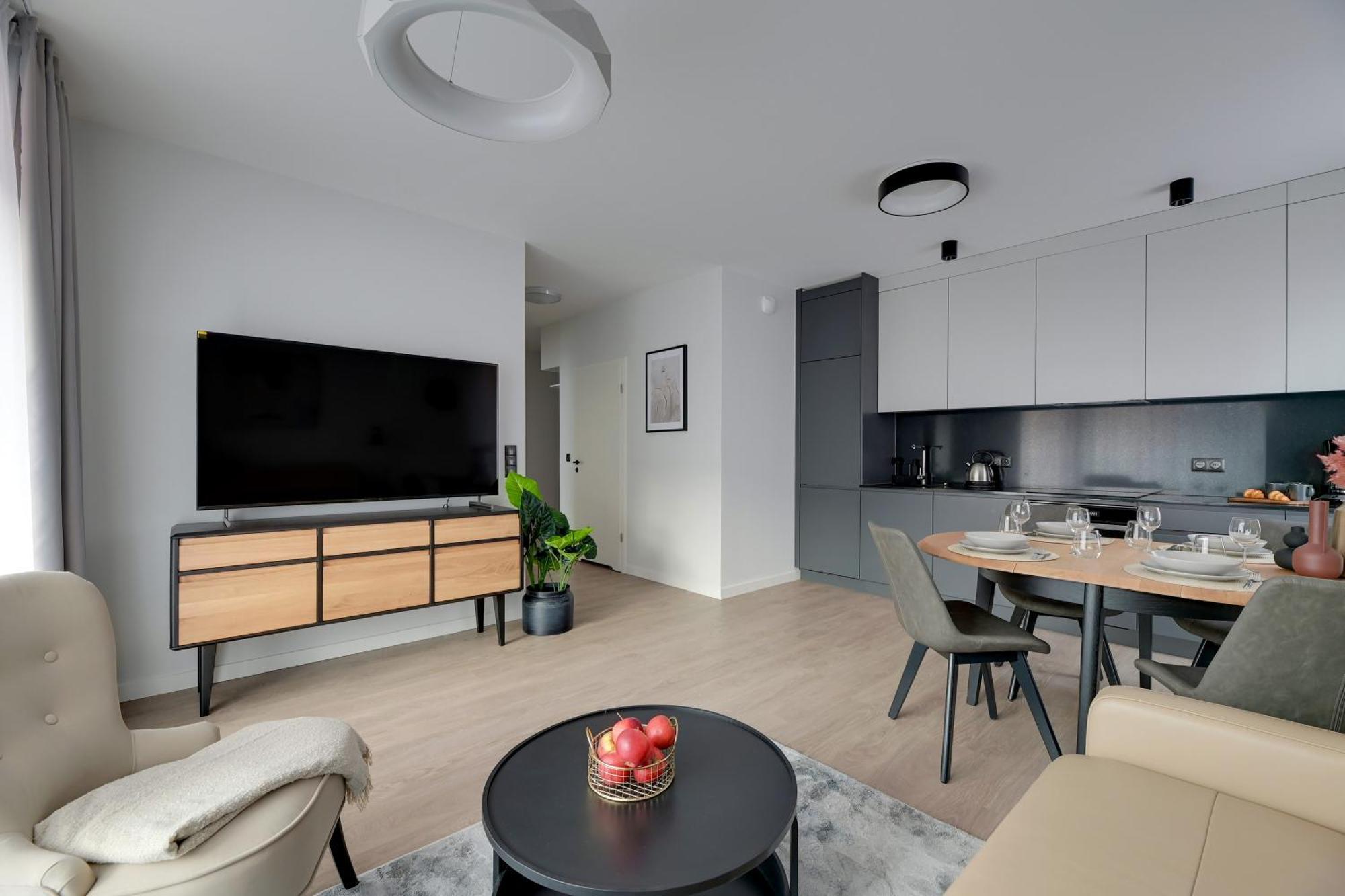 Scala 60H City Center Premium Apartments With Parking By Lion Apartments 그단스크 외부 사진